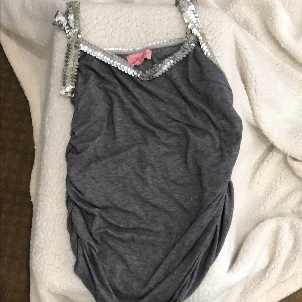 Gray top with scrunchy sides sequins straps & neck
